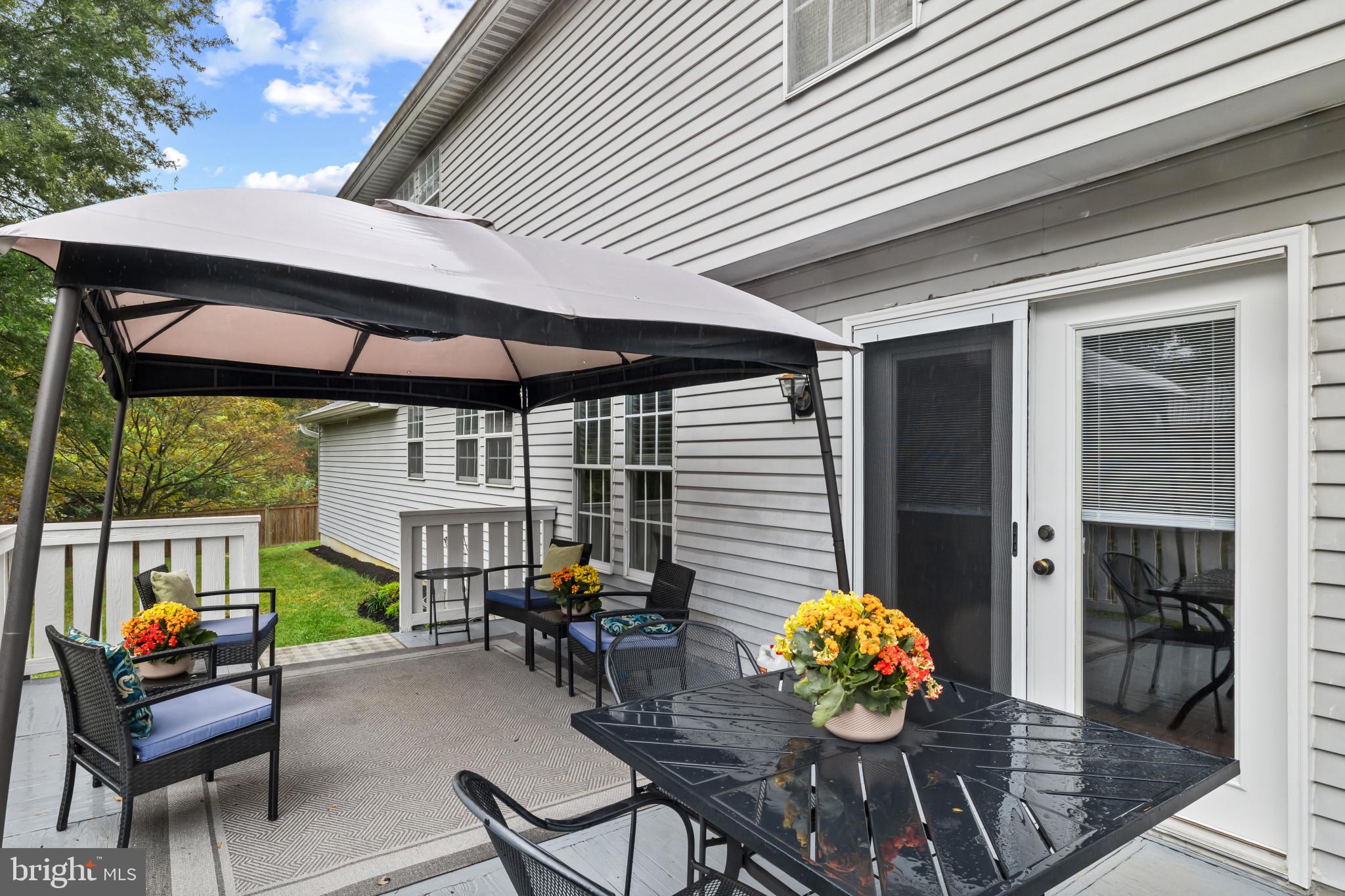 8611 MEADOWSWEET COURT