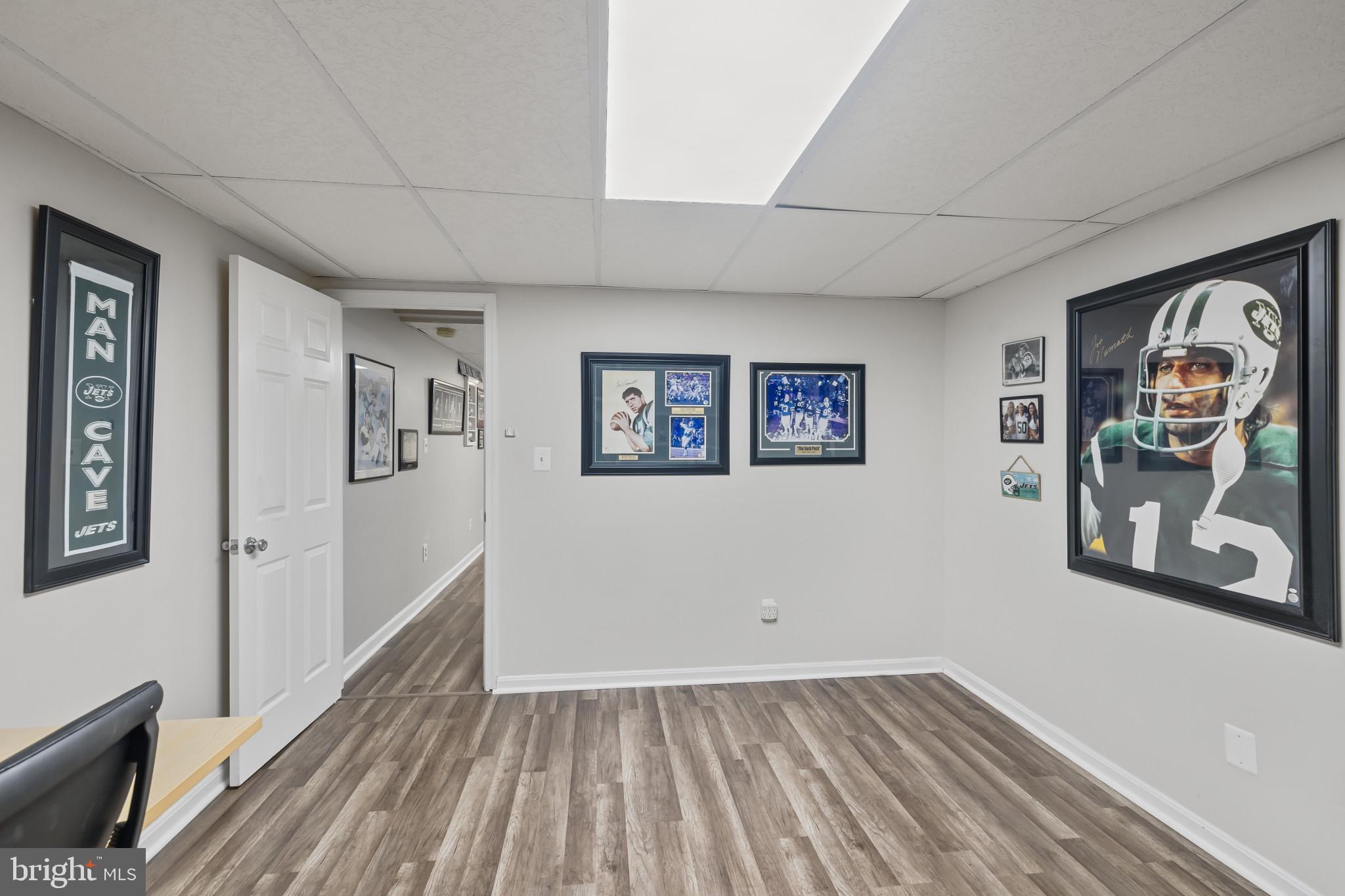 8611 MEADOWSWEET COURT