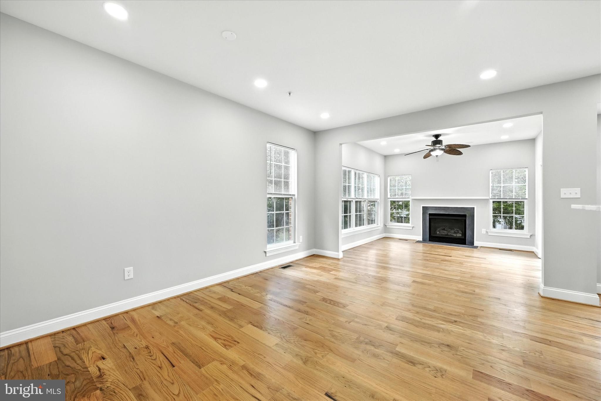 9828 SNOW BIRD LANE