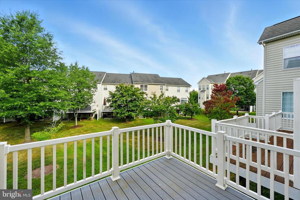 9828 SNOW BIRD LANE