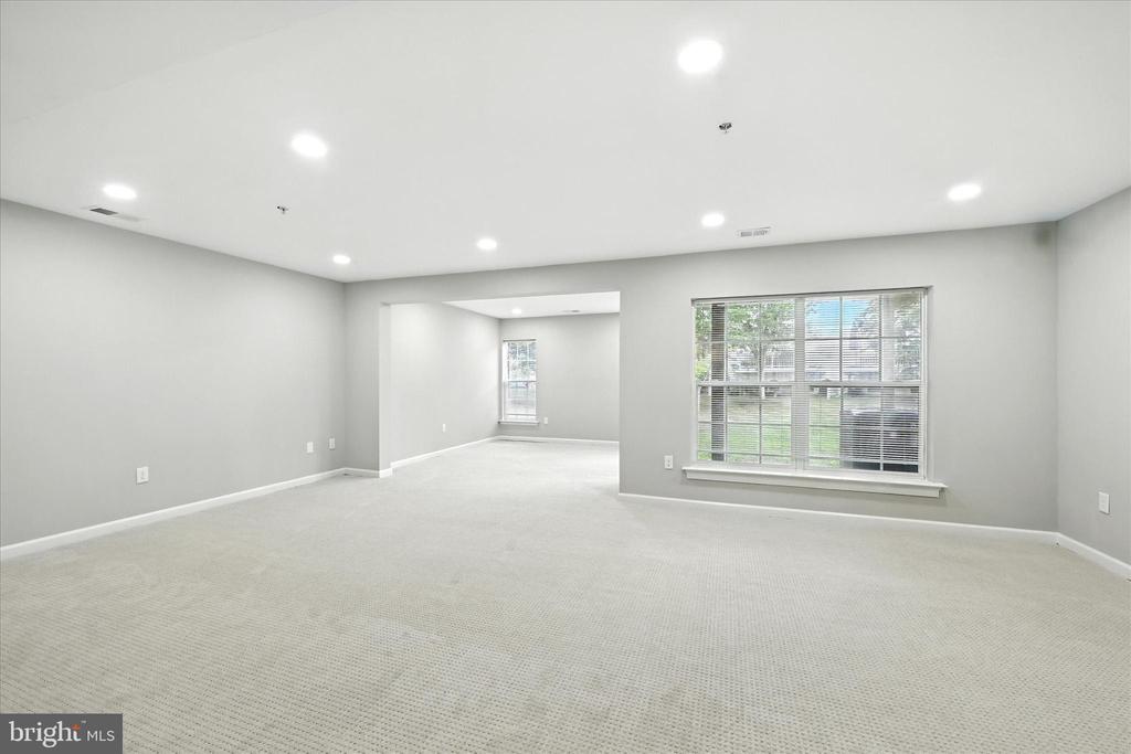 9828 SNOW BIRD LANE