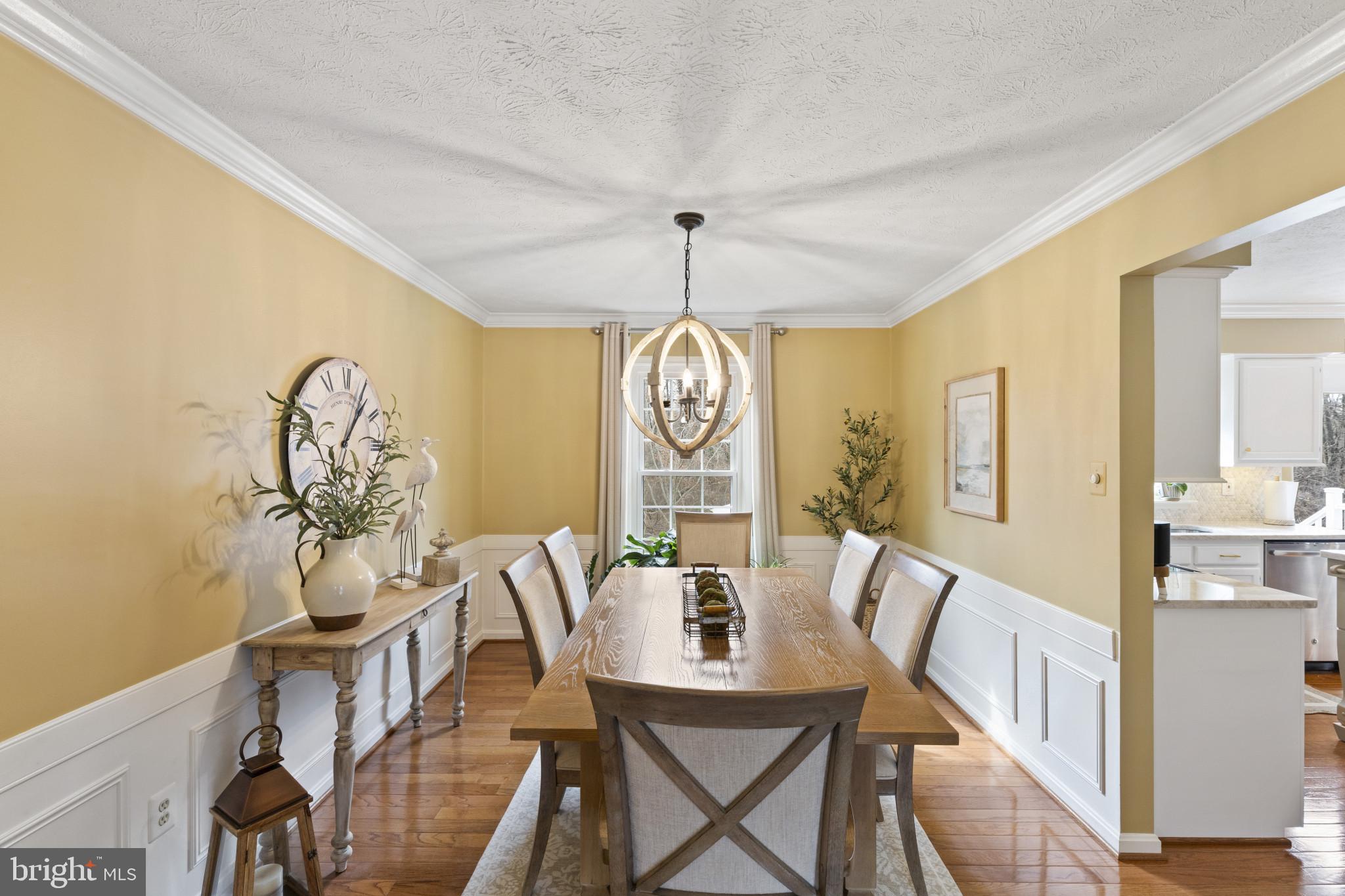 6727 BURNBRIDGE HUNT COURT