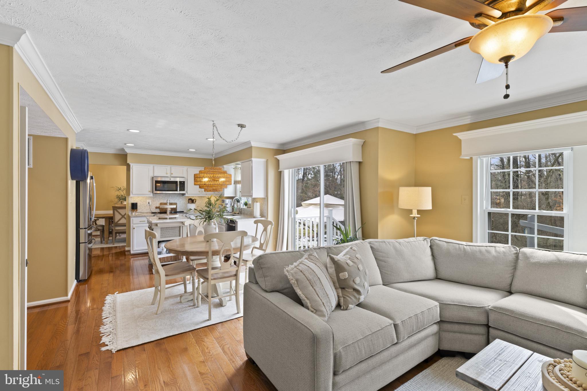 6727 BURNBRIDGE HUNT COURT