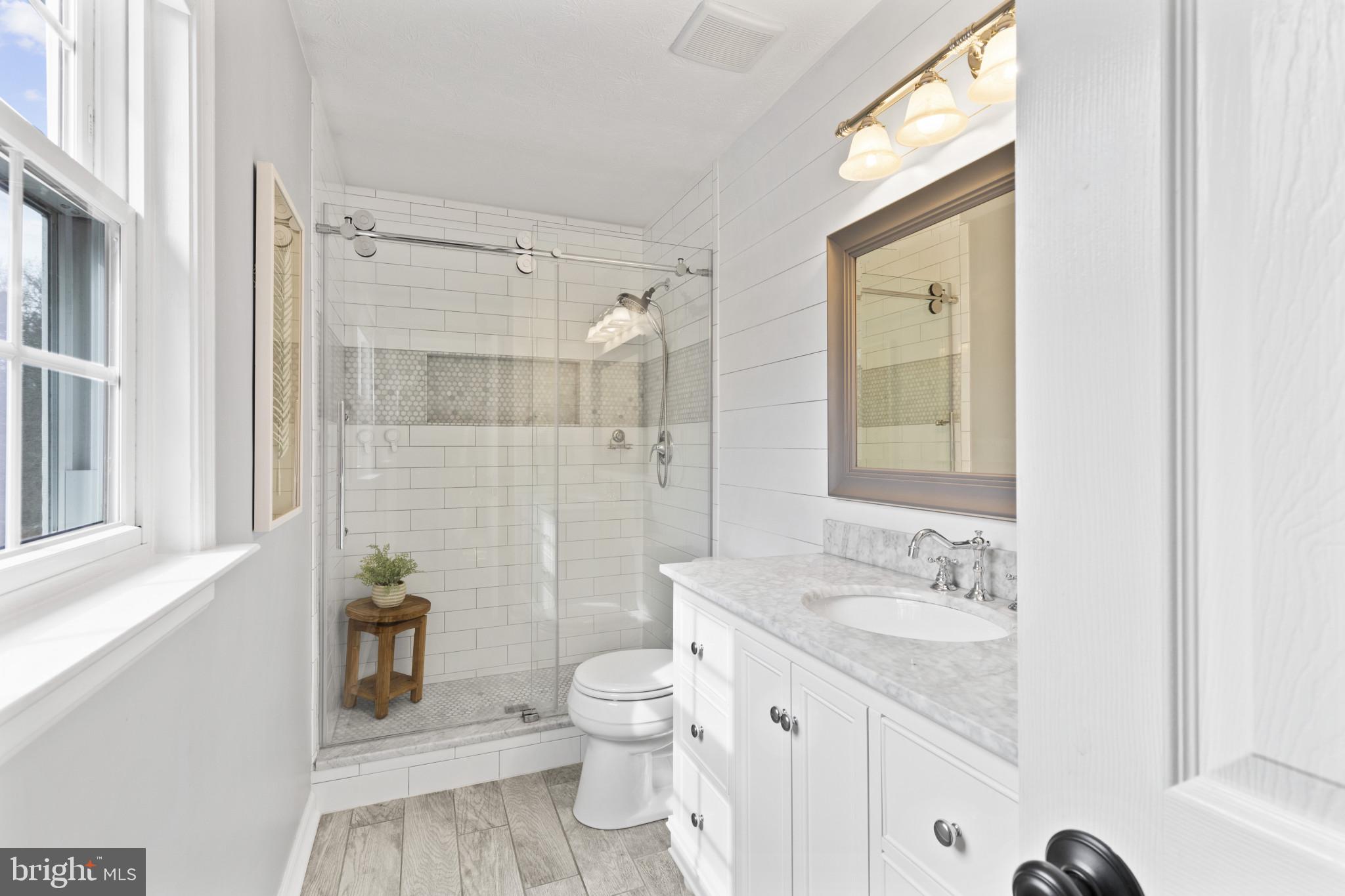 6727 BURNBRIDGE HUNT COURT