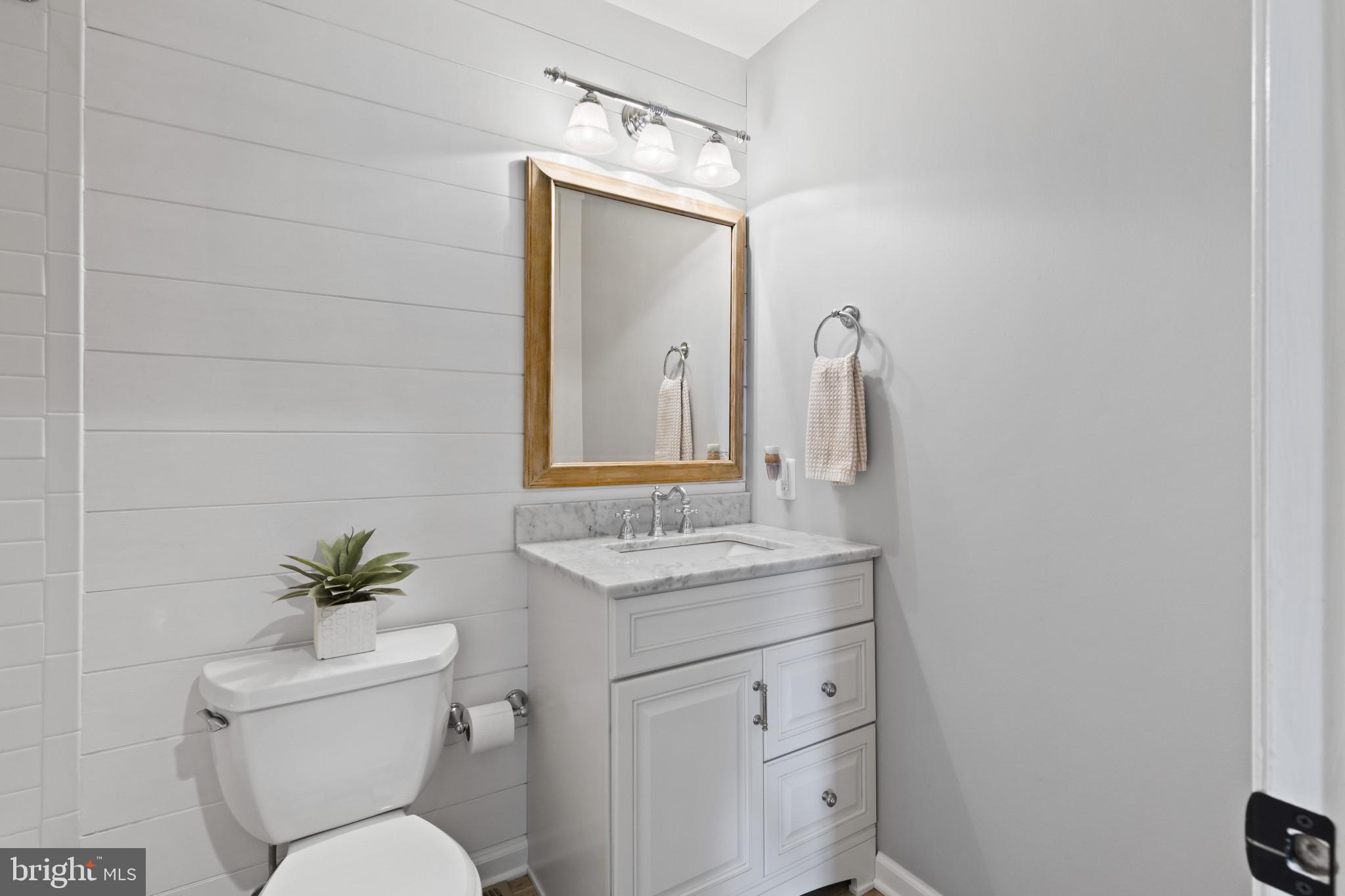 6727 BURNBRIDGE HUNT COURT