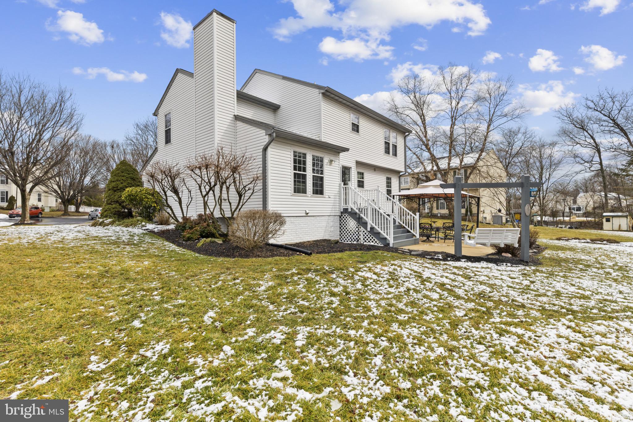 6727 BURNBRIDGE HUNT COURT