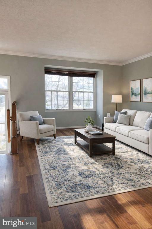 8015 BRIGHTWOOD COURT