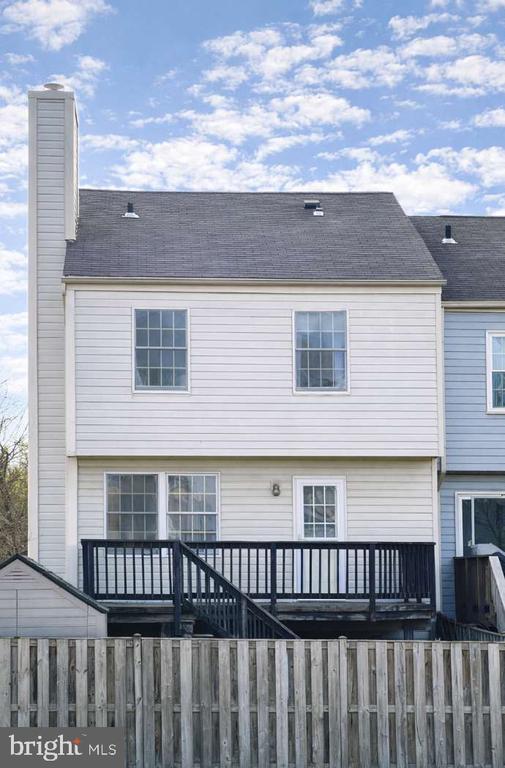 8015 BRIGHTWOOD COURT