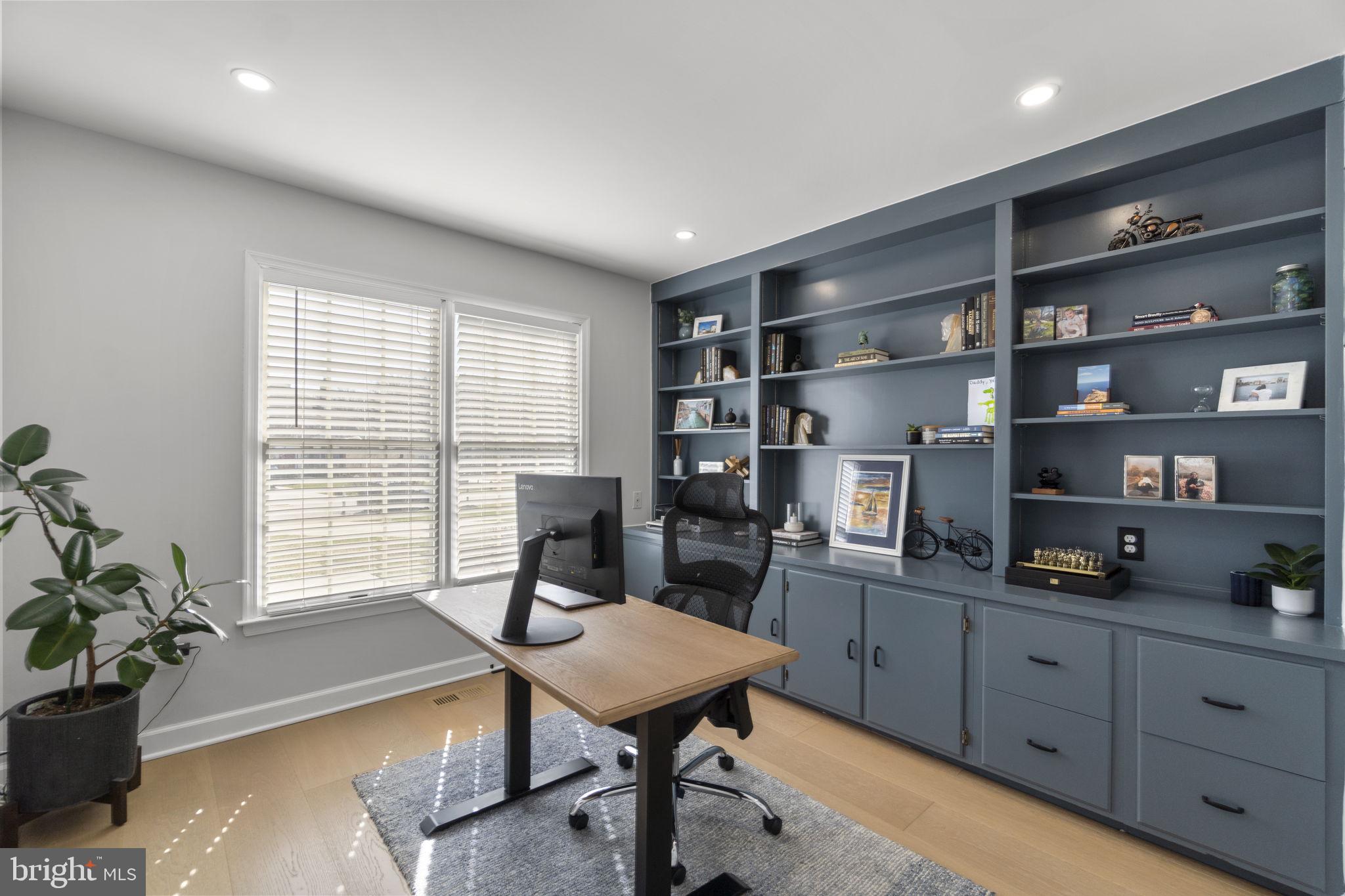 10202 SUNWAY TERRACE