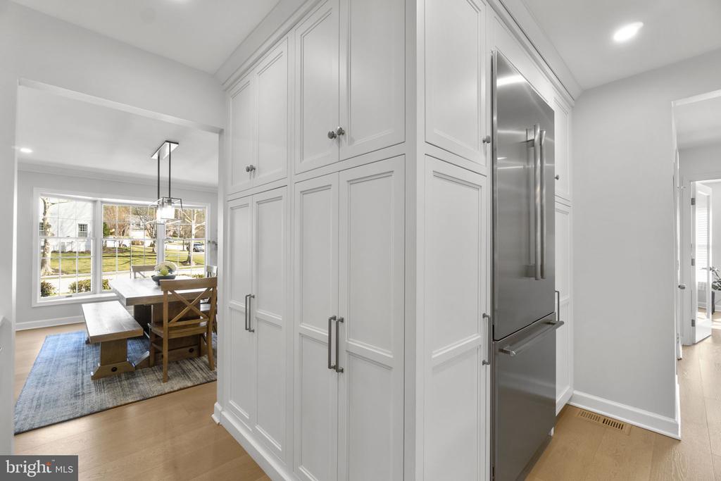 10202 SUNWAY TERRACE