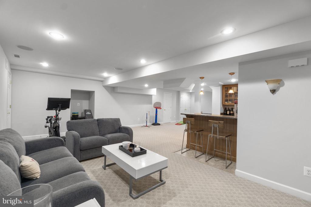 10202 SUNWAY TERRACE
