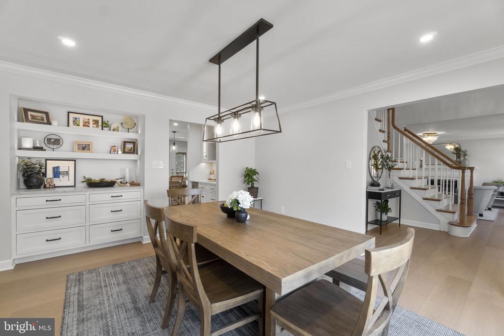 10202 SUNWAY TERRACE