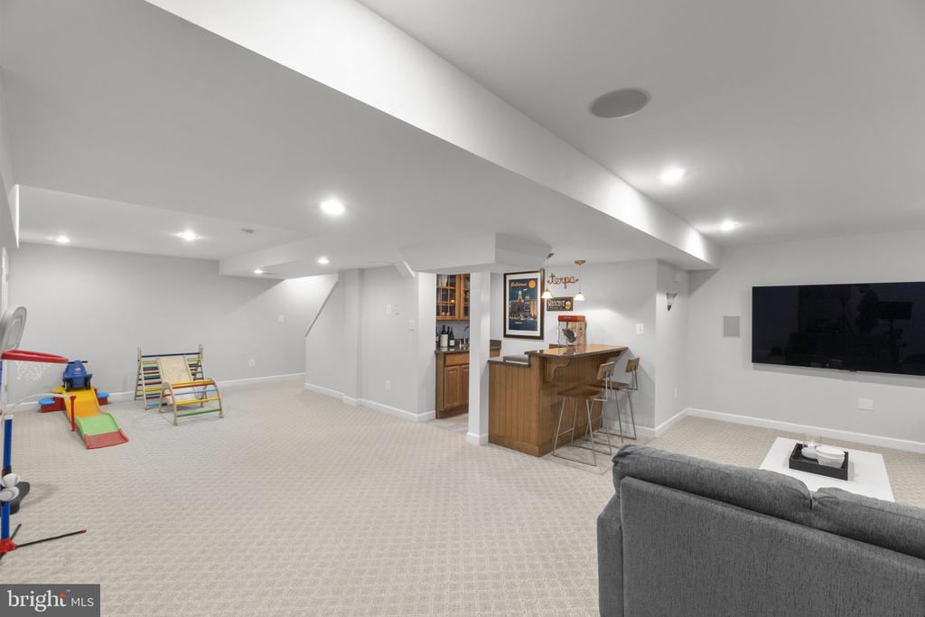 10202 SUNWAY TERRACE