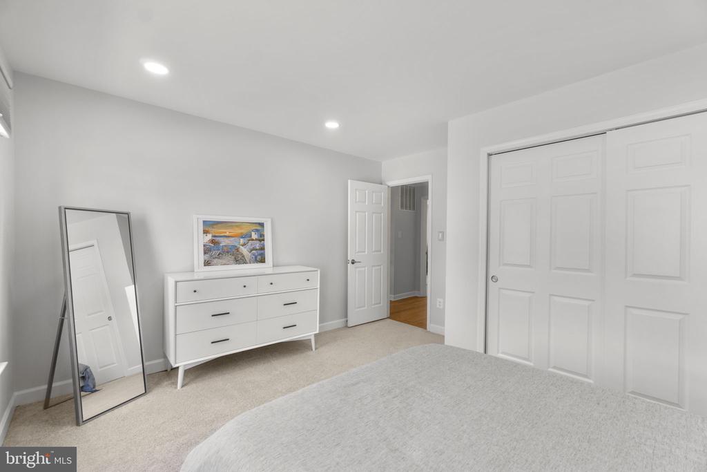 10202 SUNWAY TERRACE