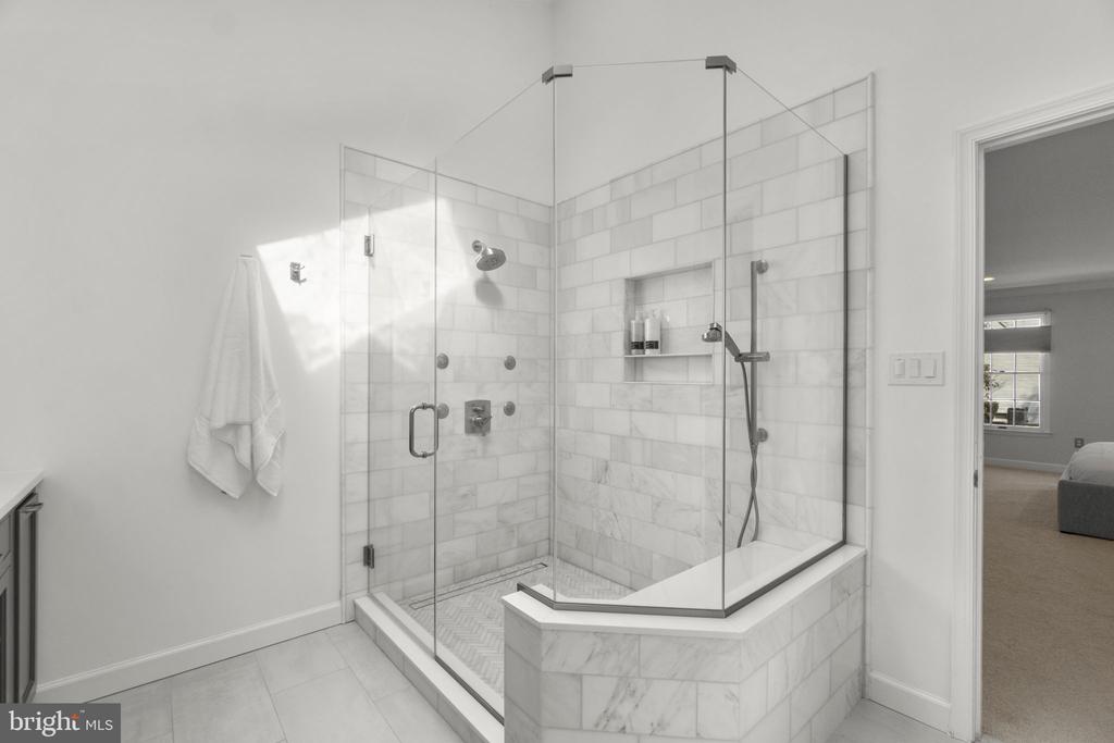 10202 SUNWAY TERRACE