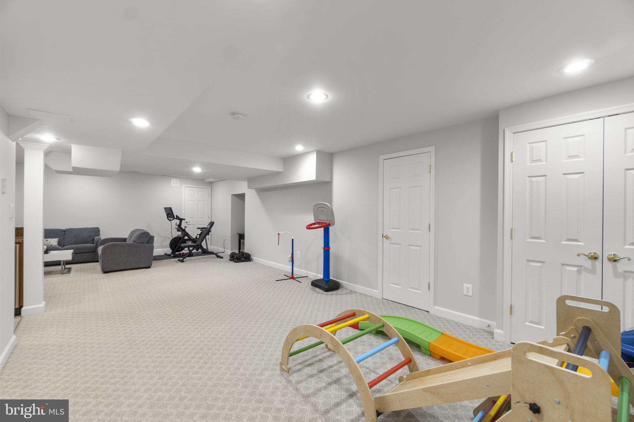 10202 SUNWAY TERRACE