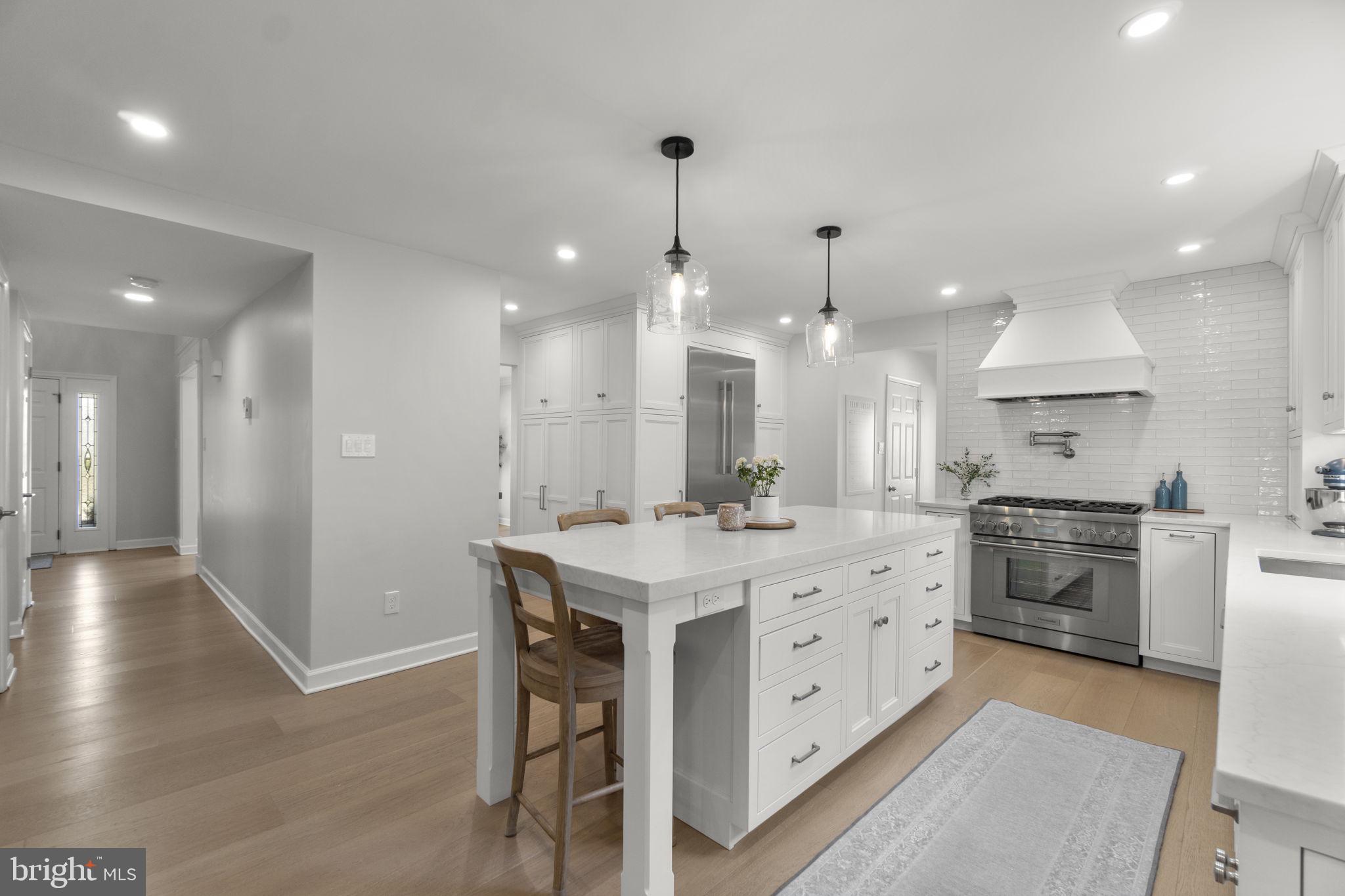 10202 SUNWAY TERRACE