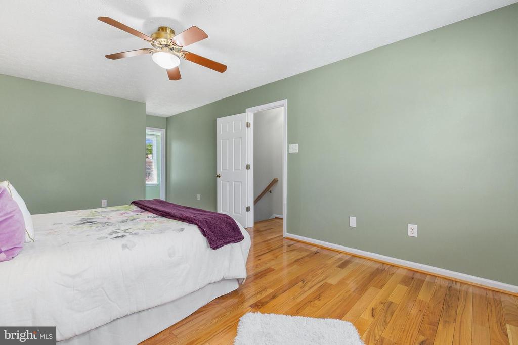 6465 WESLEY LANE