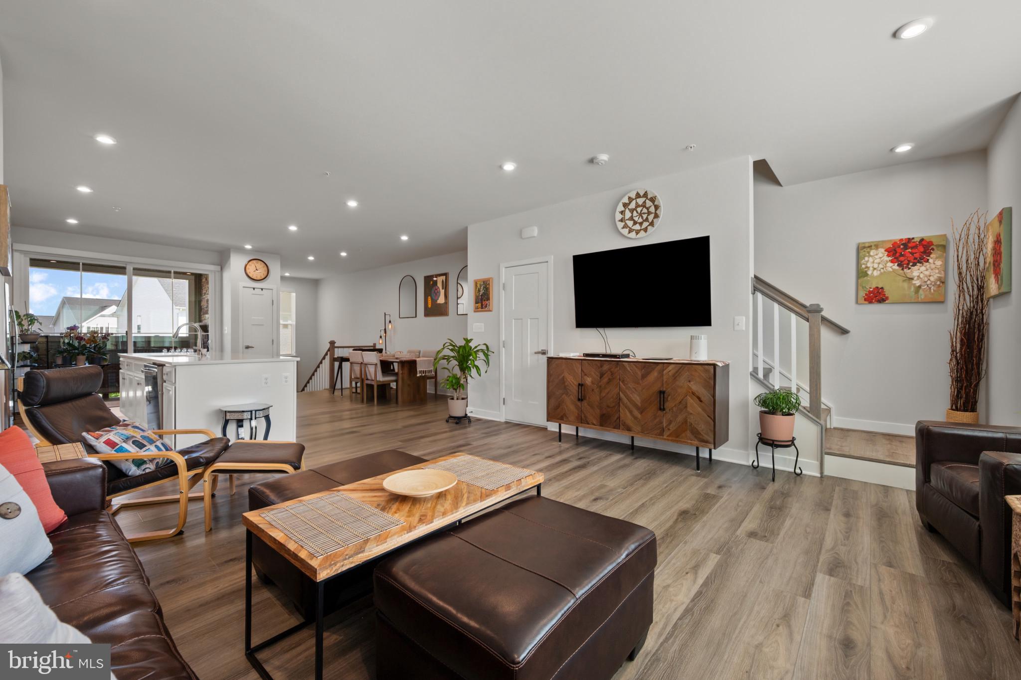 7304 ISABELLA ROAD