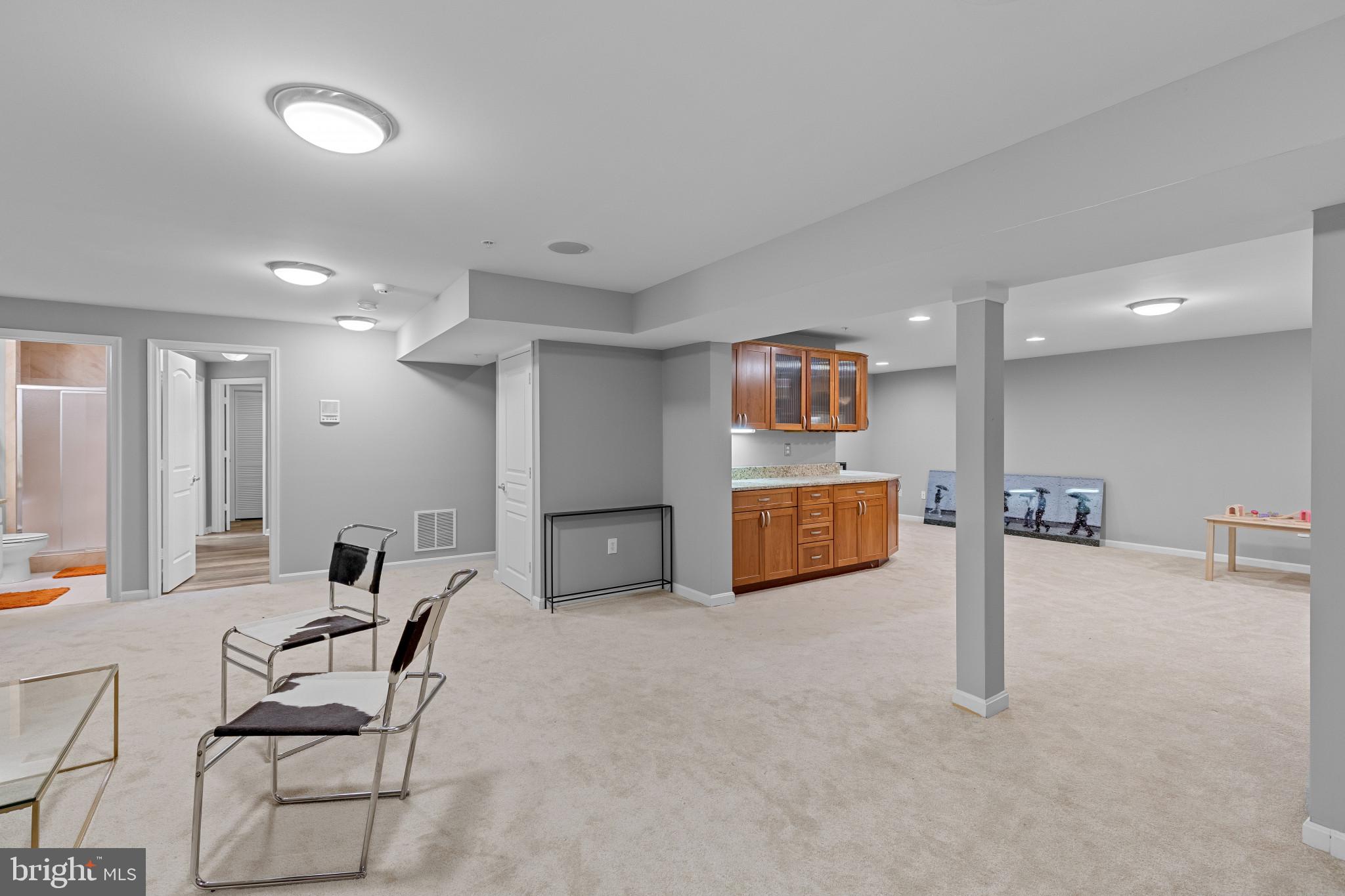 7246 PEBBLE CREEK DRIVE 25