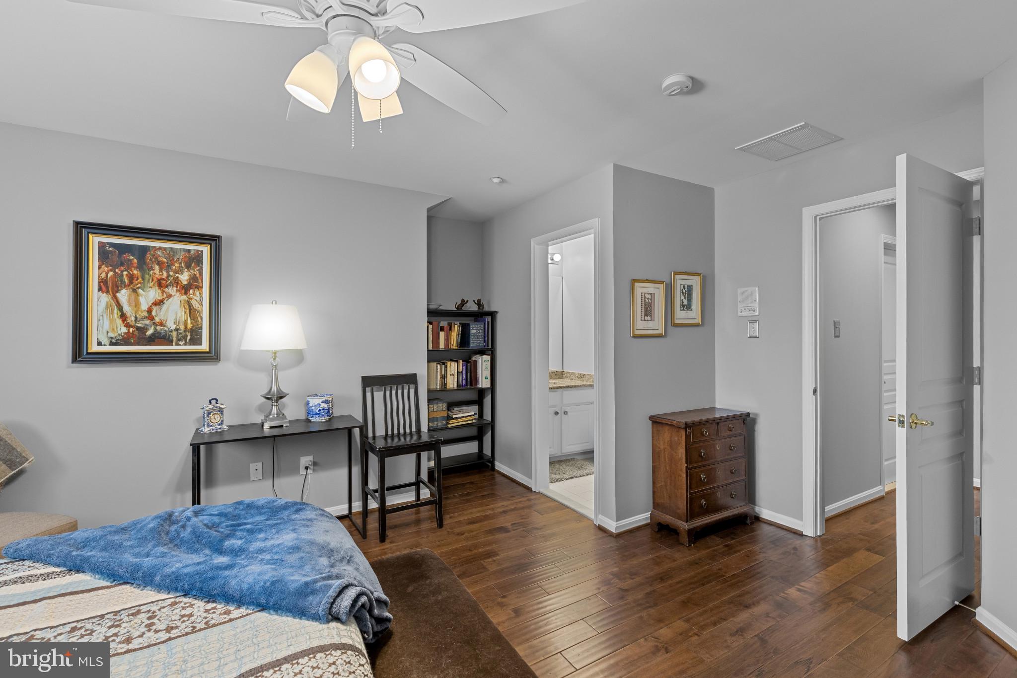 7246 PEBBLE CREEK DRIVE 25