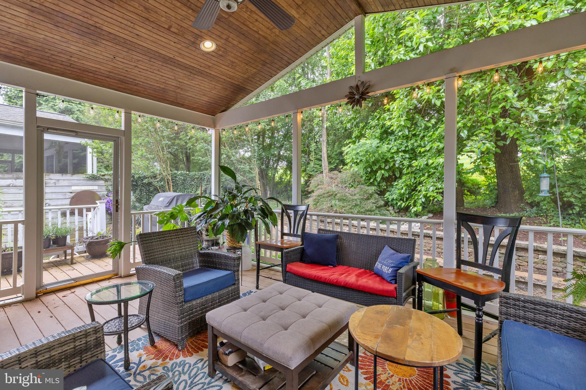 7246 PEBBLE CREEK DRIVE 25