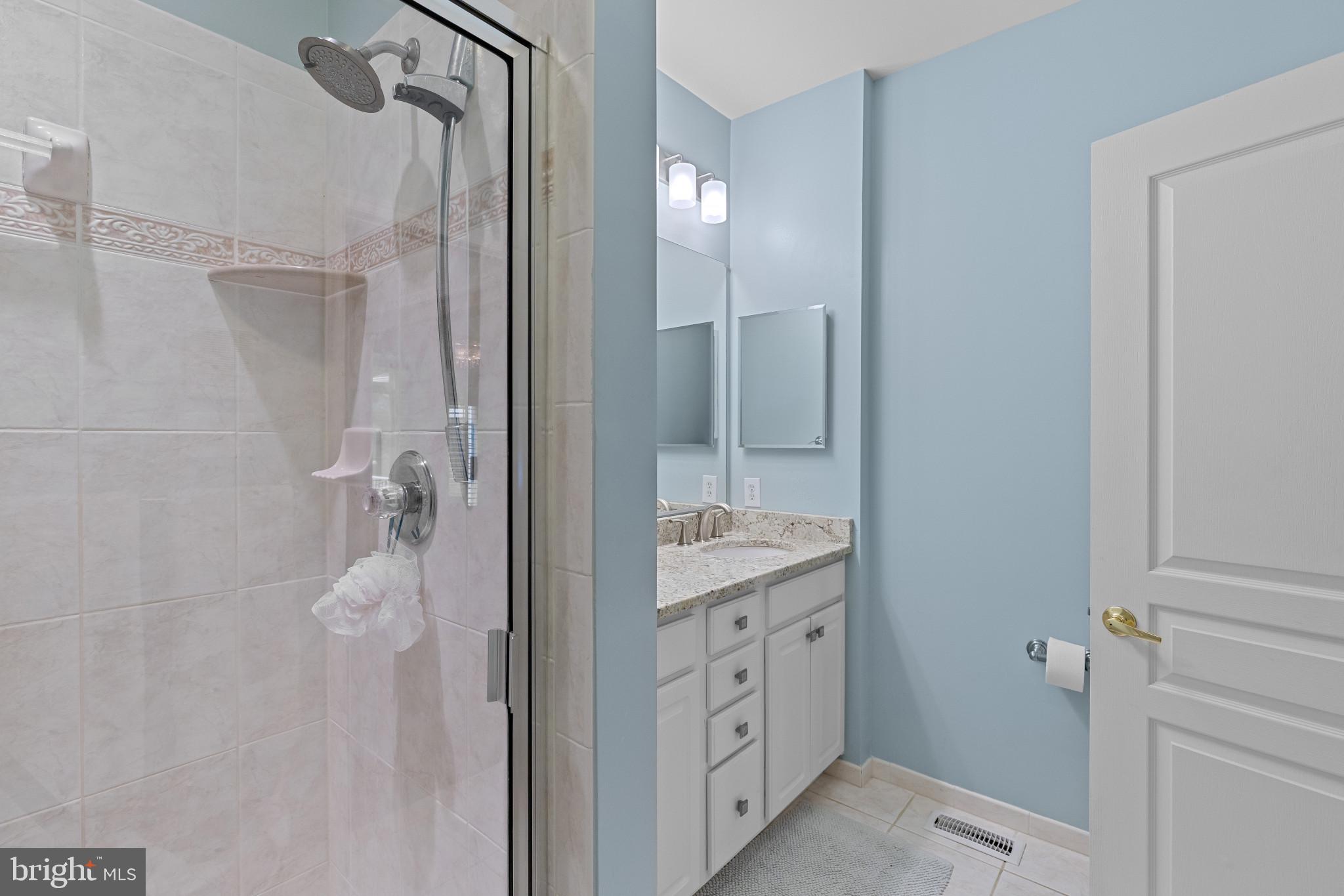 7246 PEBBLE CREEK DRIVE 25