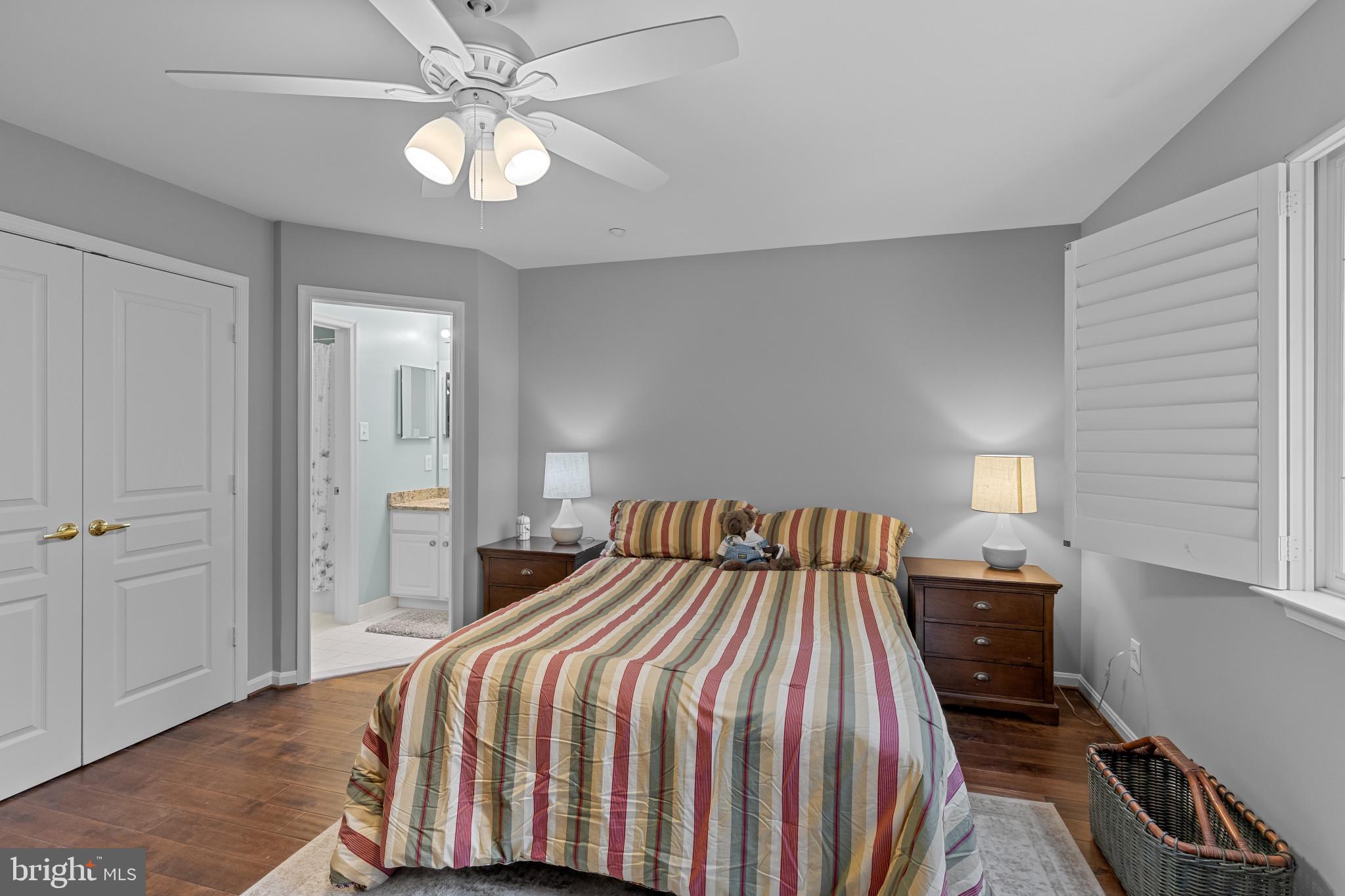 7246 PEBBLE CREEK DRIVE 25