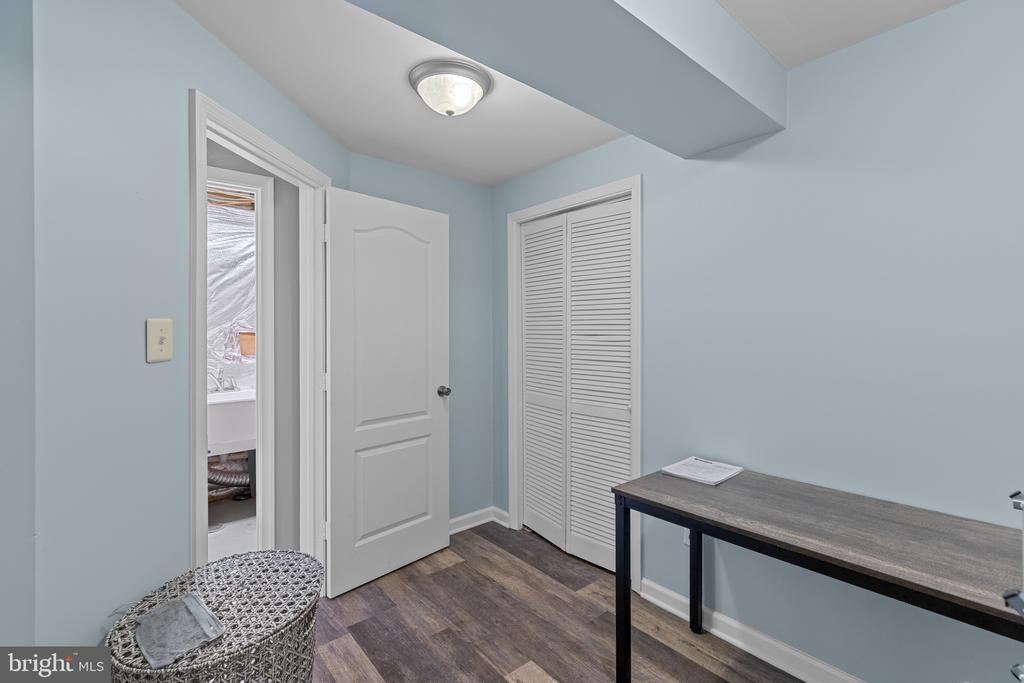 7246 PEBBLE CREEK DRIVE 25