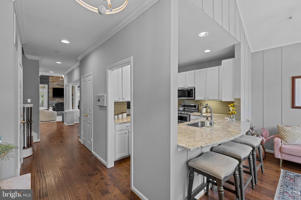 7246 PEBBLE CREEK DRIVE 25