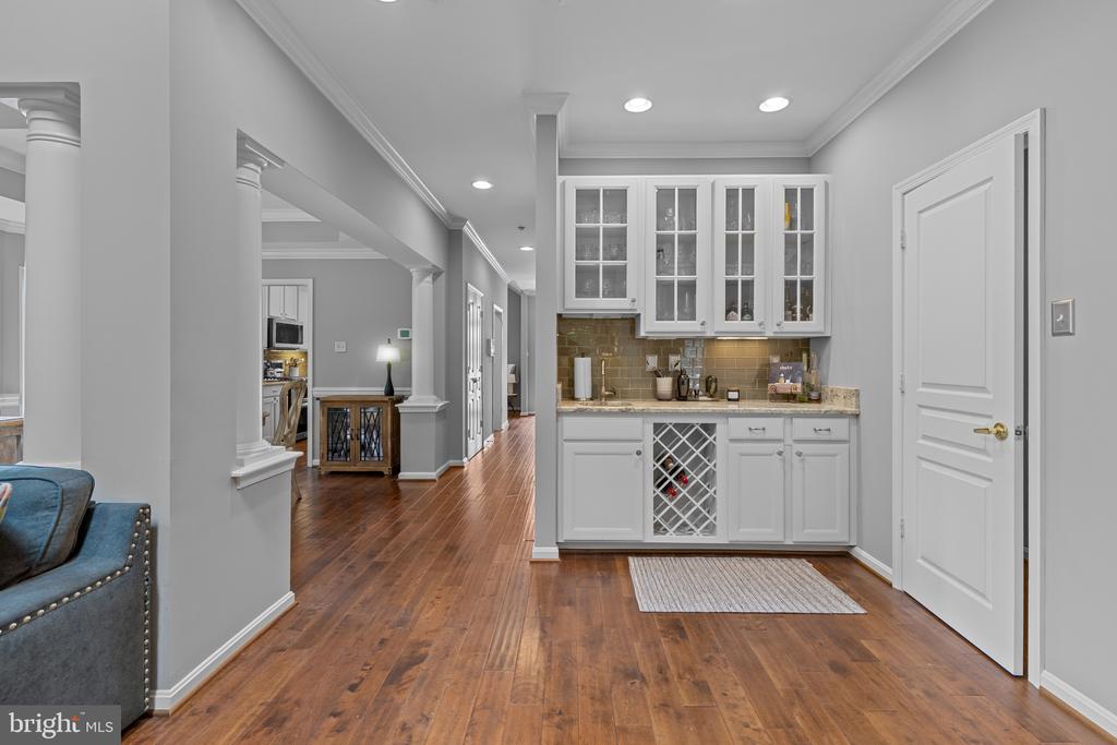 7246 PEBBLE CREEK DRIVE 25