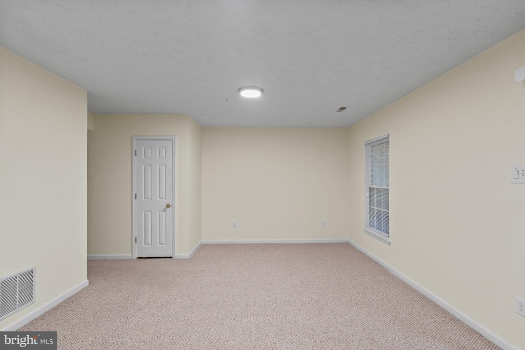 6149 STARBURN PATH
