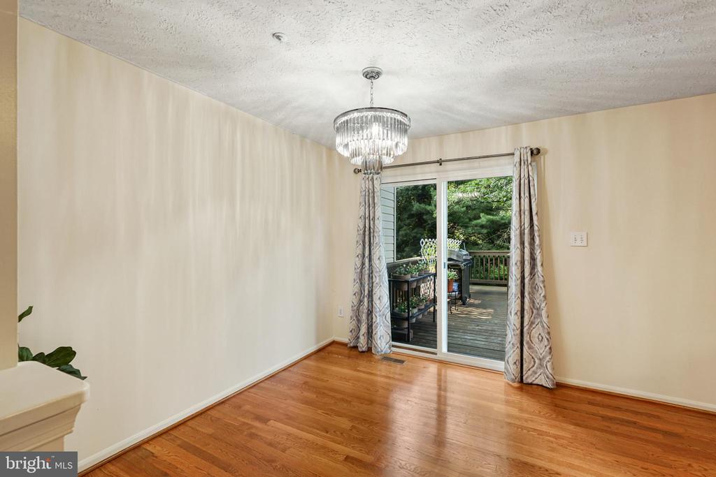 6149 STARBURN PATH