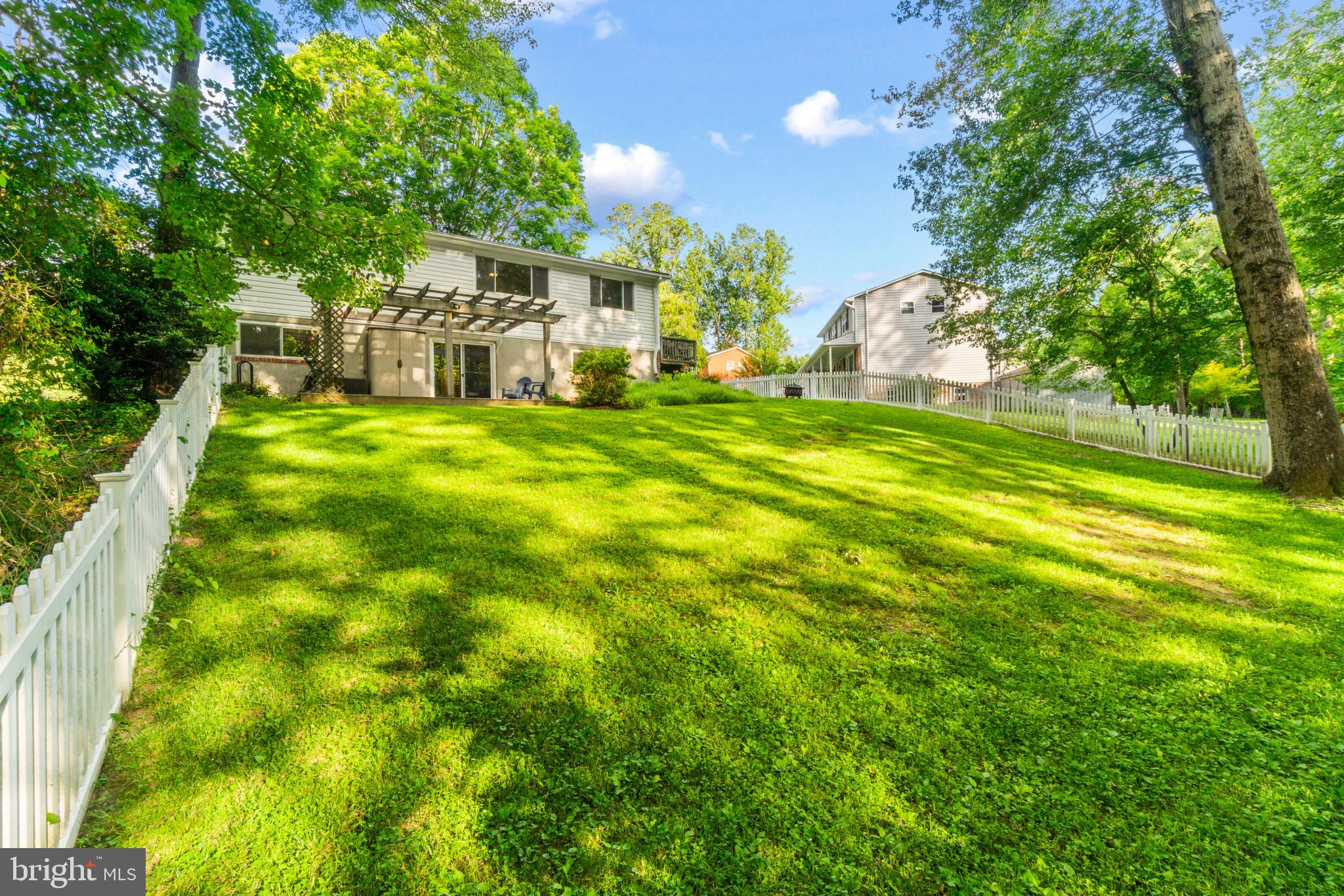 3738 CROSS BOW COURT