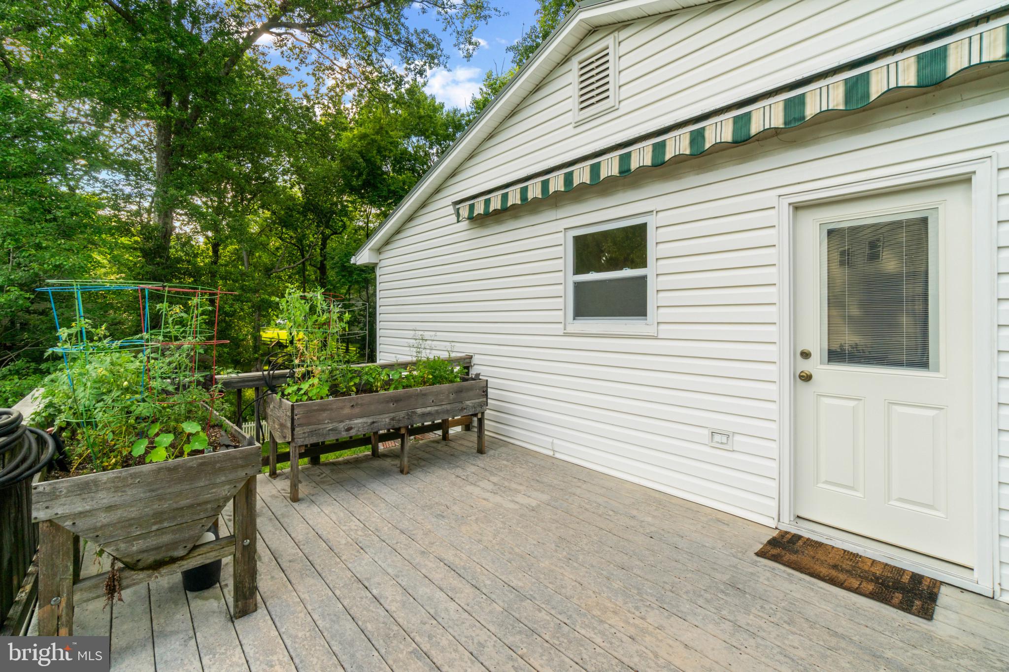 3738 CROSS BOW COURT