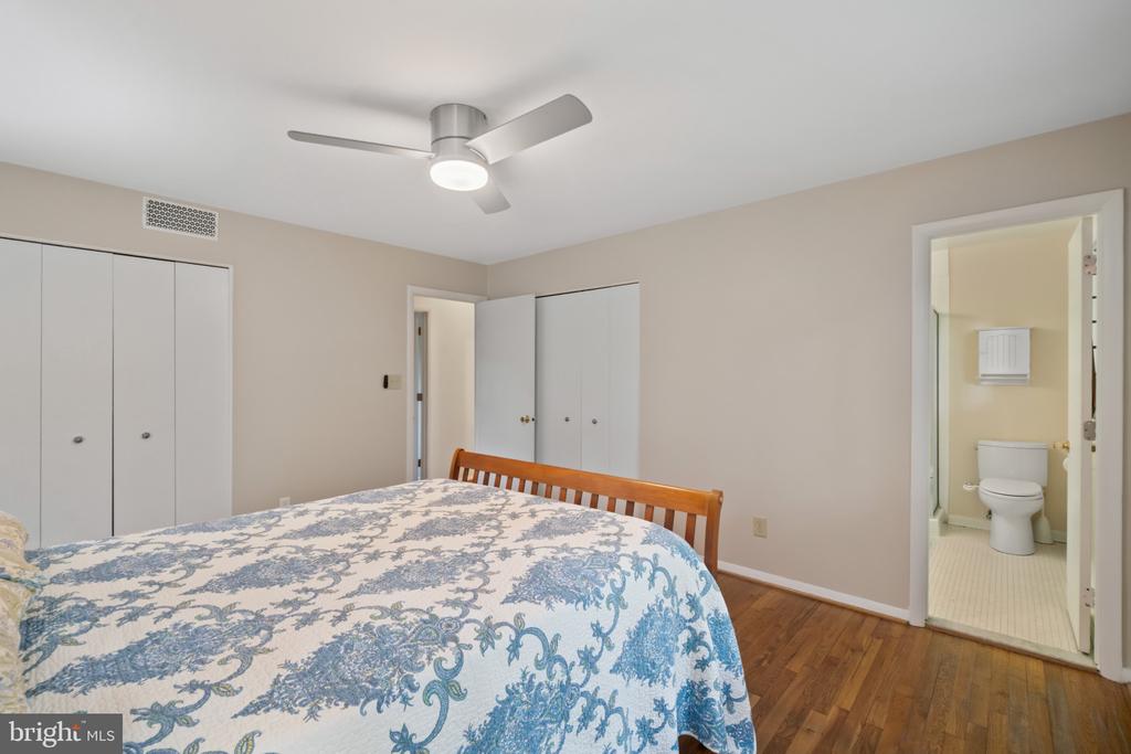 3738 CROSS BOW COURT