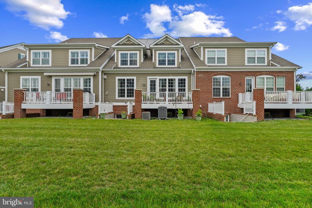 2609 VARDON LANE
