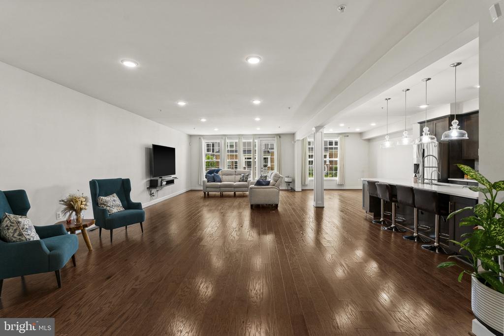 2609 VARDON LANE