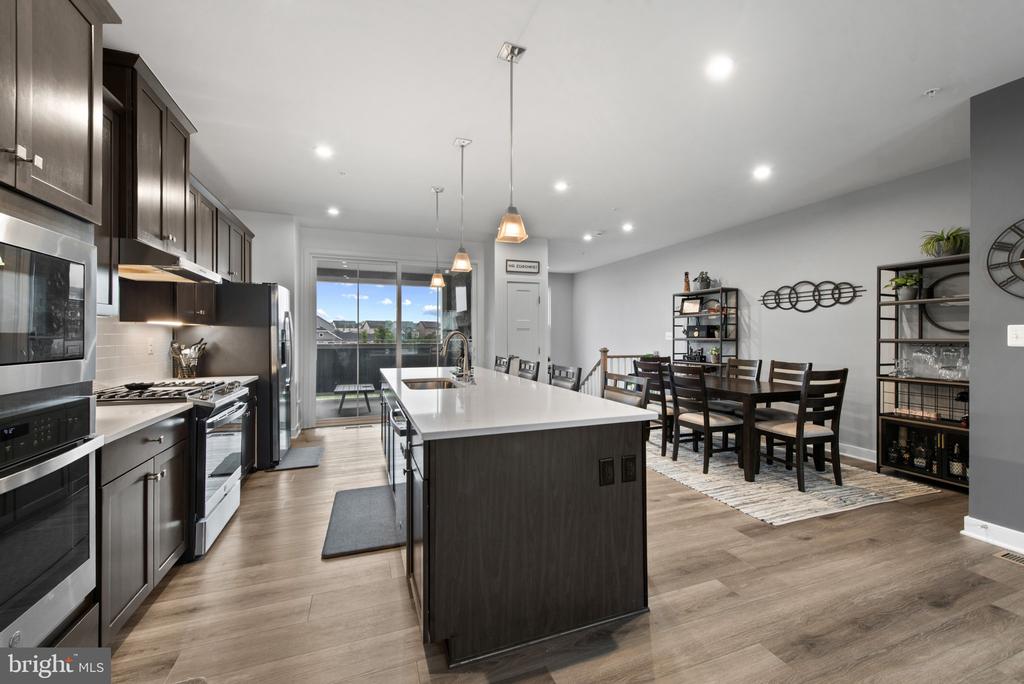 7703 CULTIVATOR ROAD
