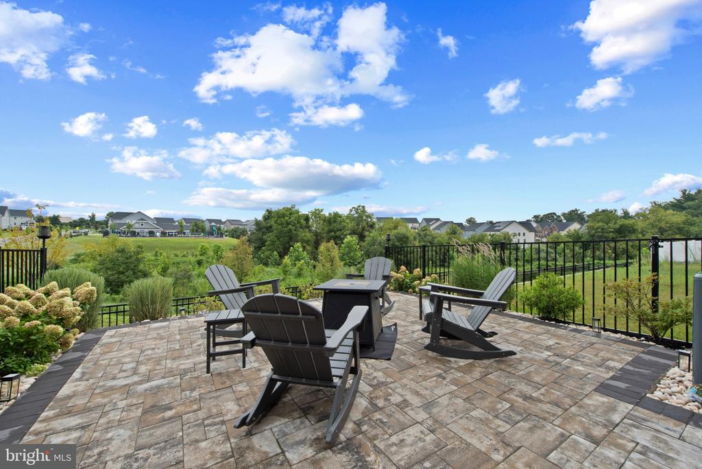 7703 CULTIVATOR ROAD