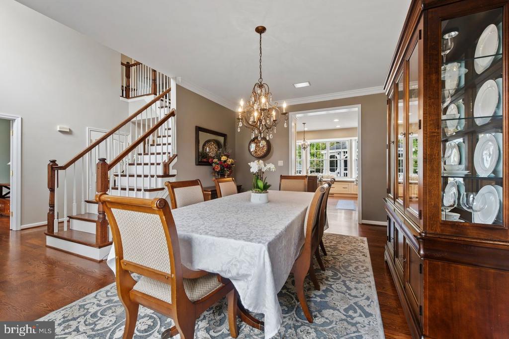 8229 MICHAELS RDG RIDGE