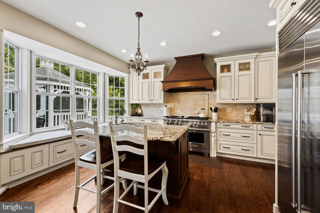 8229 MICHAELS RDG RIDGE