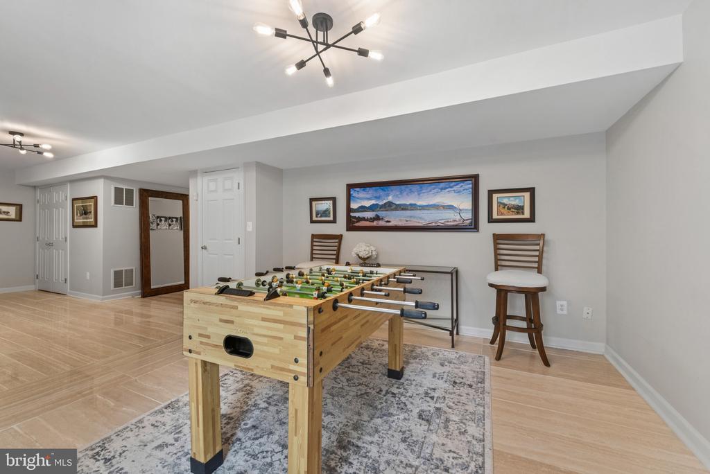 5427 SIMPKINS COURT