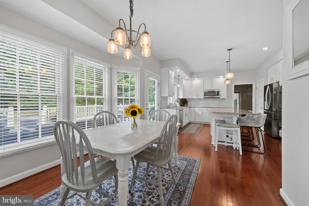 5427 SIMPKINS COURT