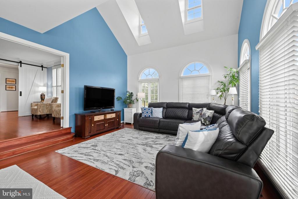 5427 SIMPKINS COURT