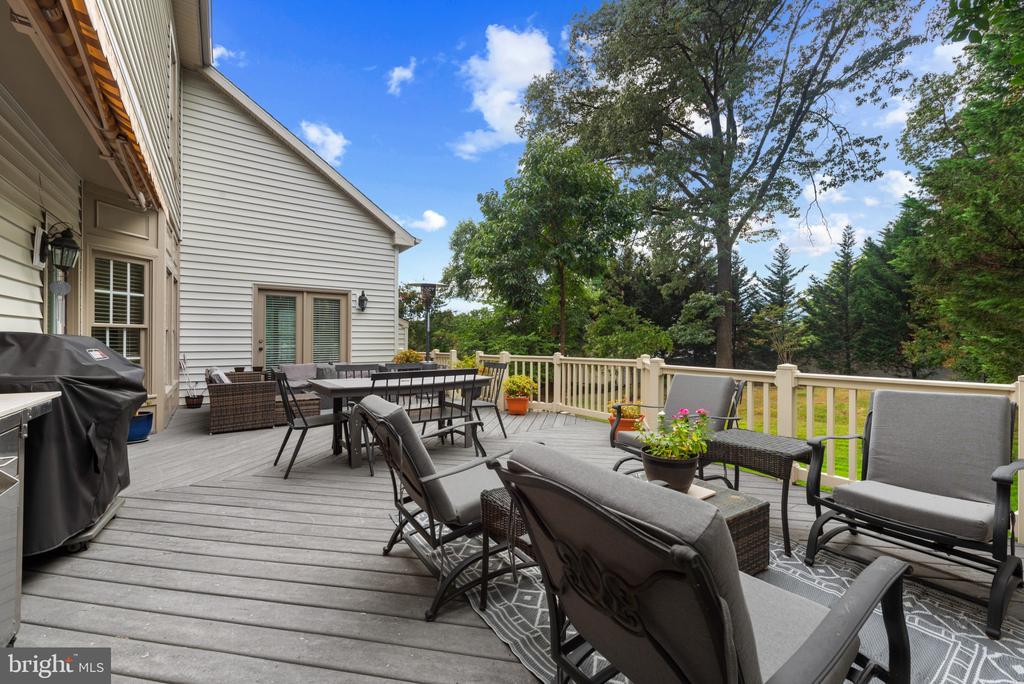 5427 SIMPKINS COURT