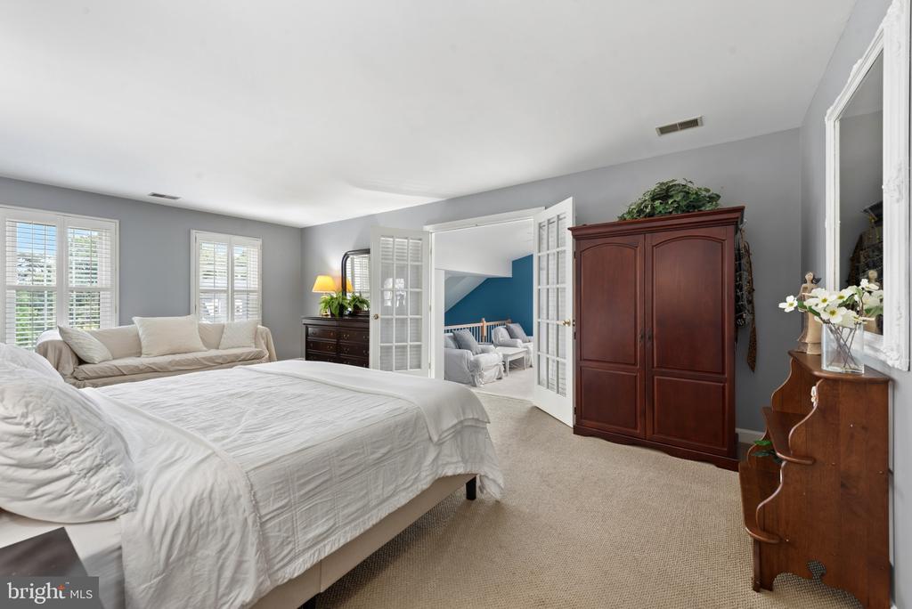 5427 SIMPKINS COURT