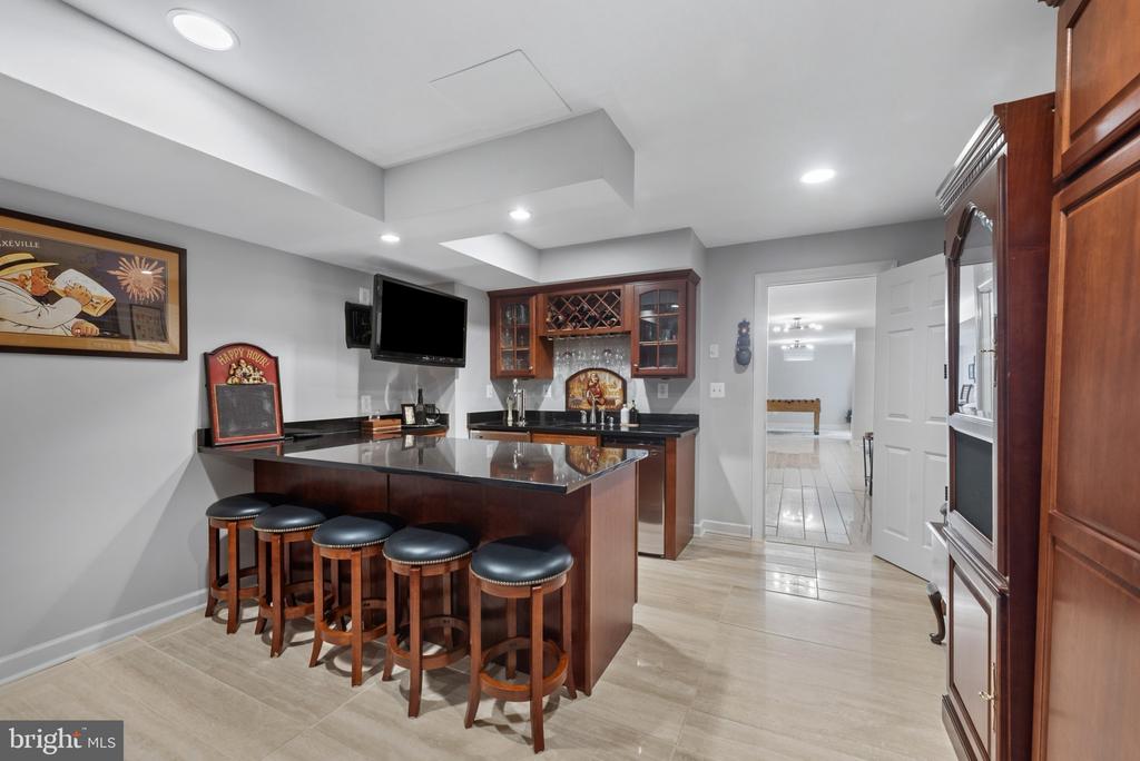 5427 SIMPKINS COURT