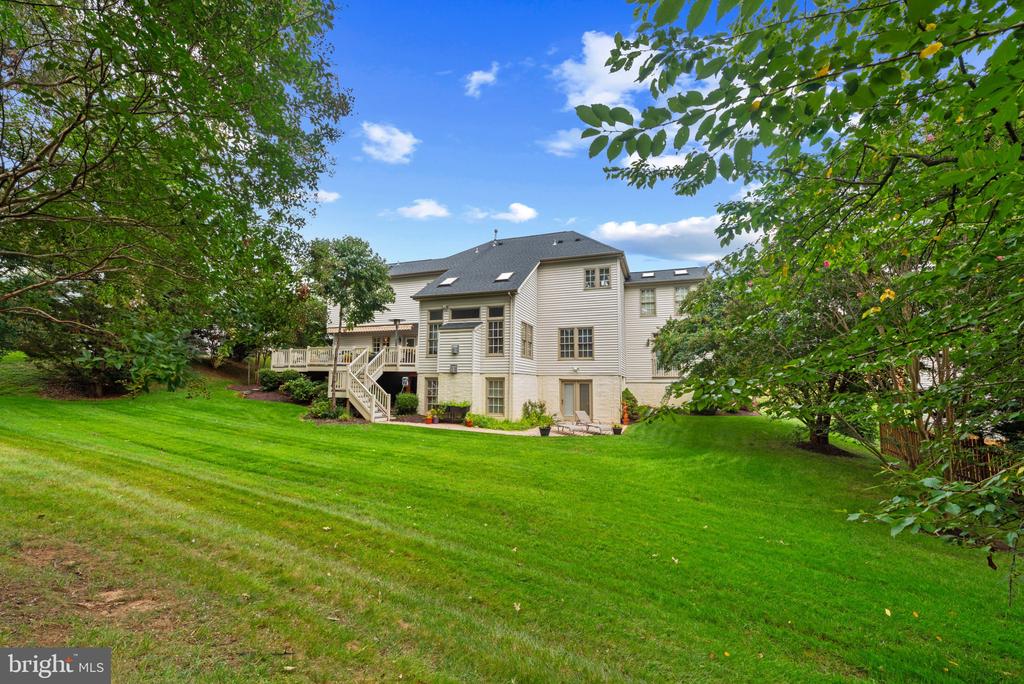 5427 SIMPKINS COURT