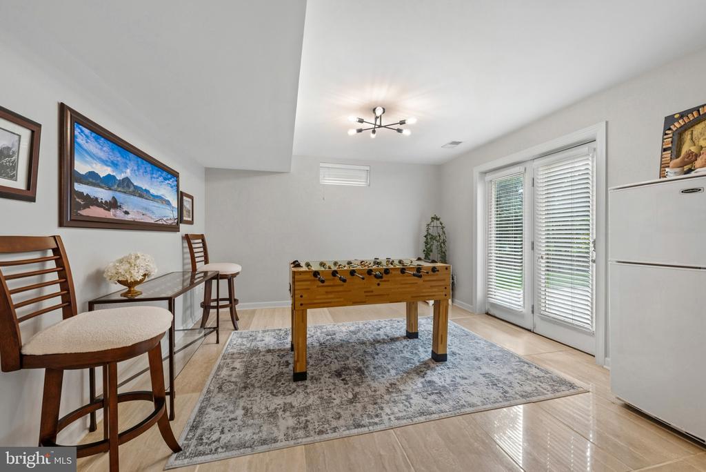 5427 SIMPKINS COURT